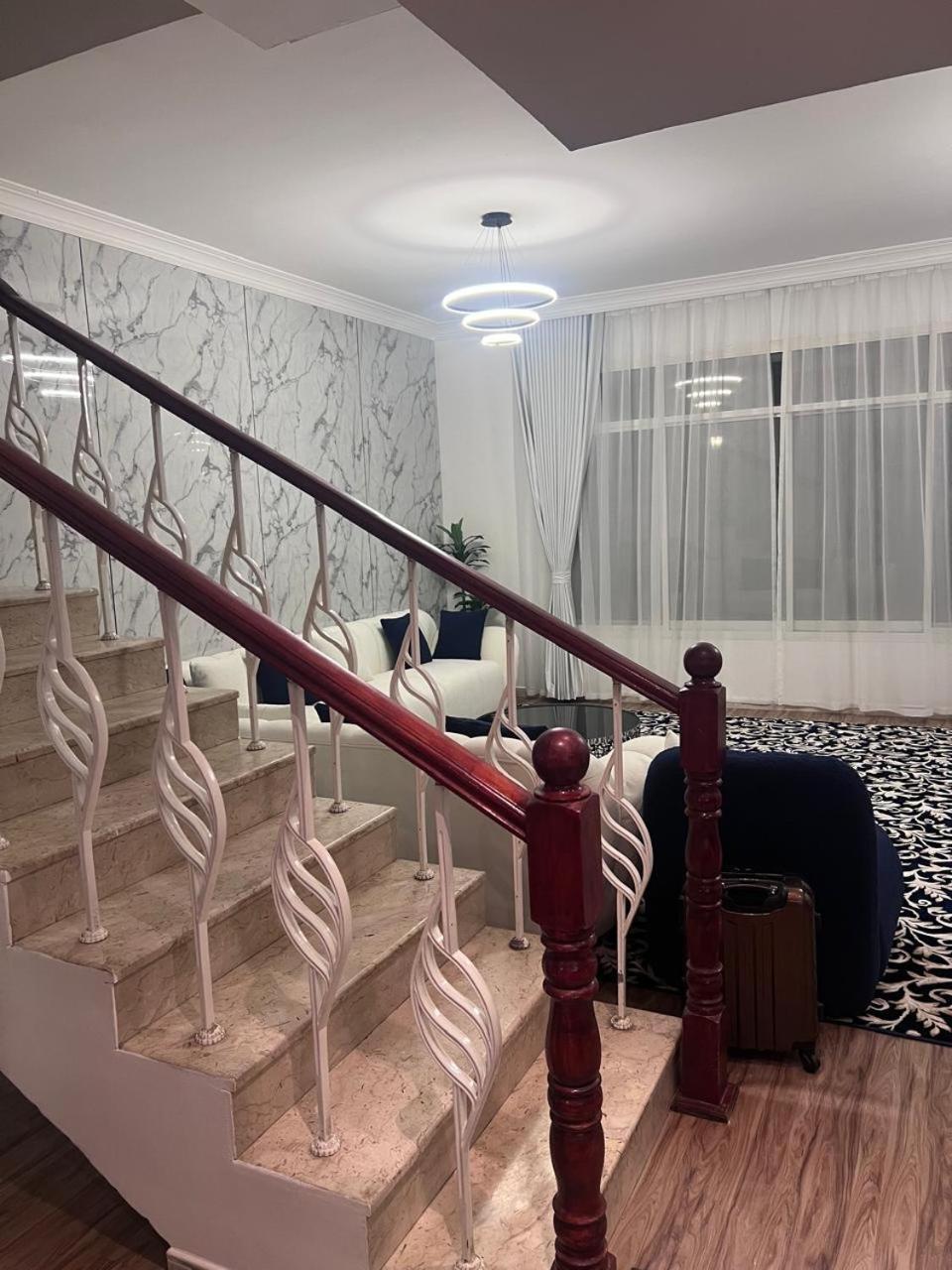 Royal Line Llc Dubai