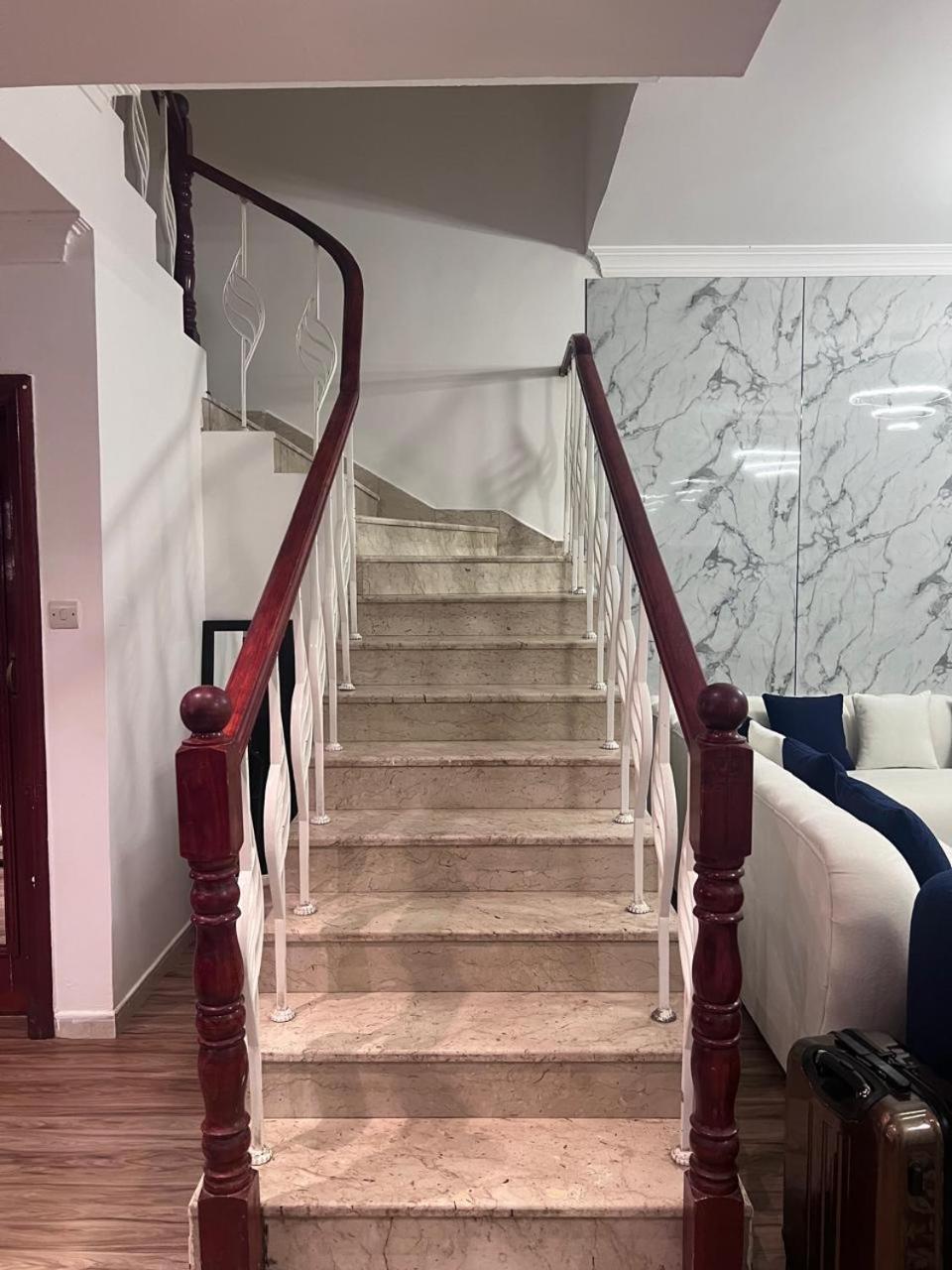 Royal Line Llc Villa
